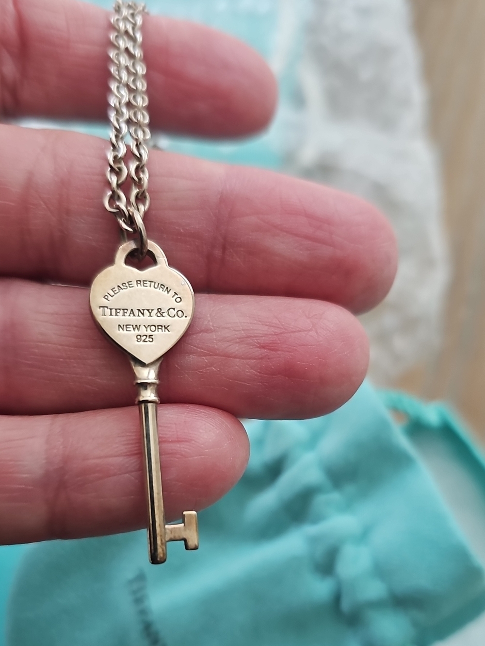 Tiffany & Co. Silver Heart Key Pendant Necklace With Original Packaging - Picture 3 of 11
